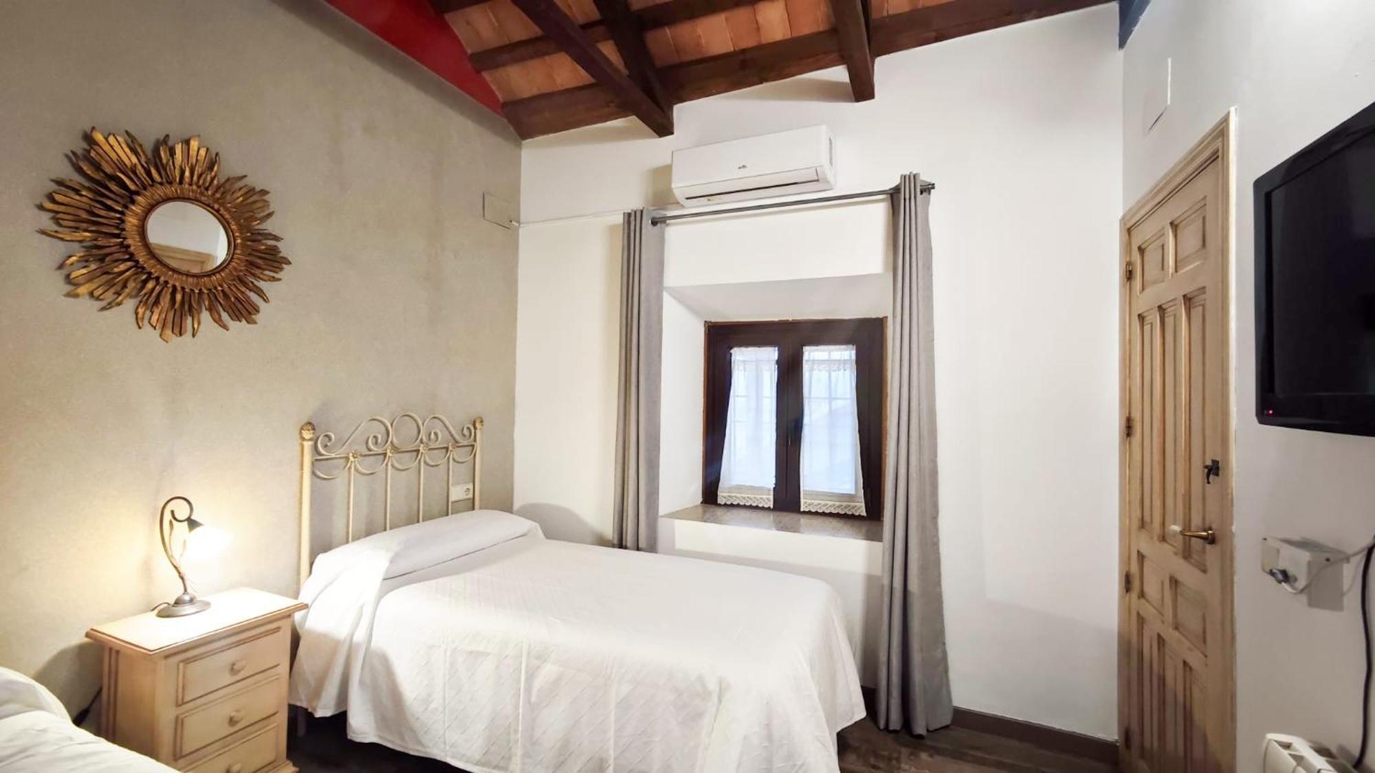 La Aldaba, Antigua Casa De Labor Bed & Breakfast